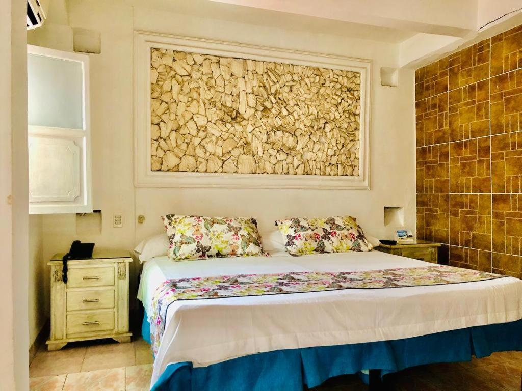 Antigua Calle Almudena Hotel Cartagena Eksteriør billede