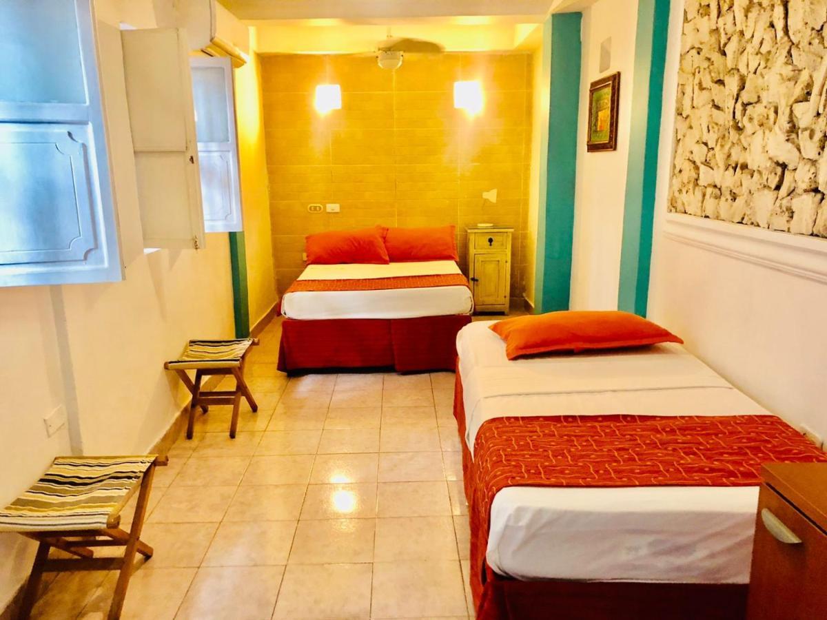 Antigua Calle Almudena Hotel Cartagena Eksteriør billede